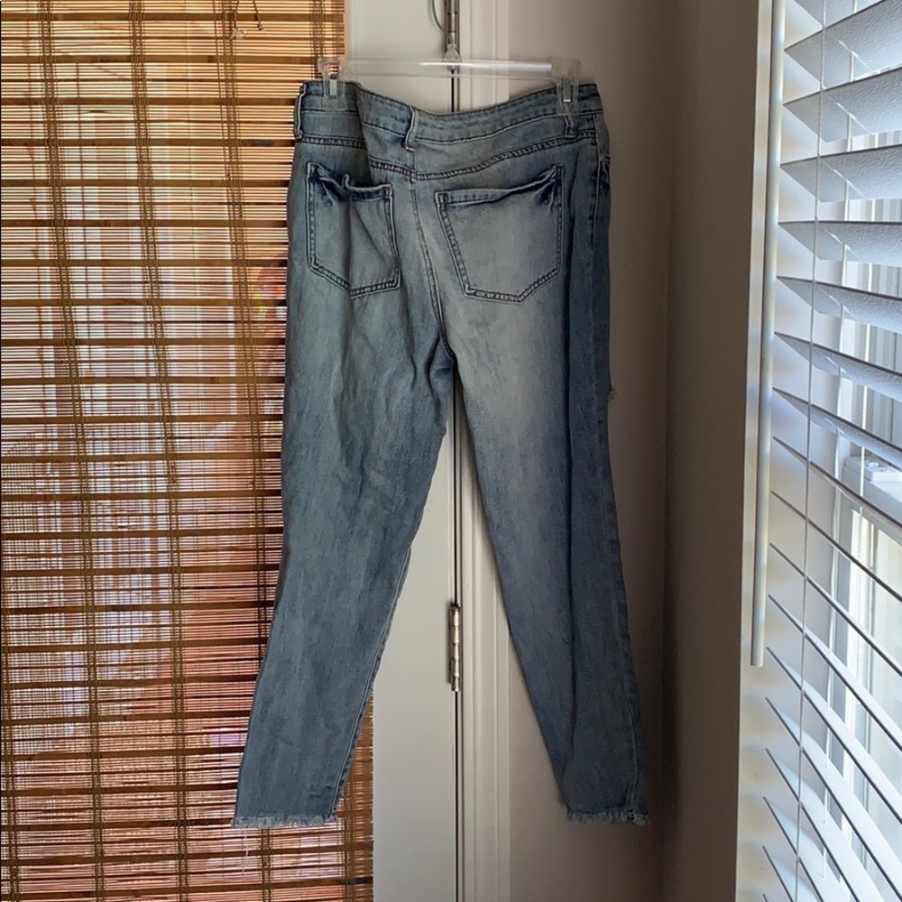 Jeans - Picture 2 of 2